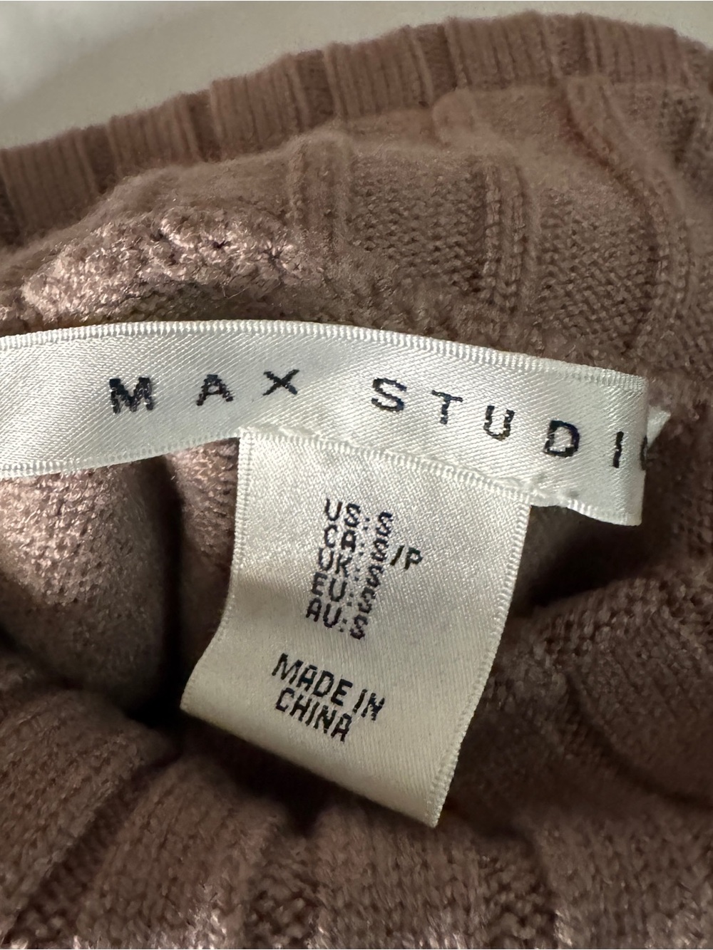 Colorblock Turtleneck Sweater in Cream and Brown -Max Studio - Picture 5 of 6